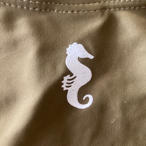 NWOT. Sunny&Co swimsuit size medium - Picture 4 of 7